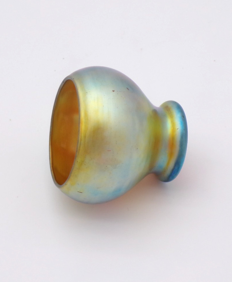 Antique Frederick Carder # 514 Gold / Blue STEUBEN AURENE Art Glass Mini Vase