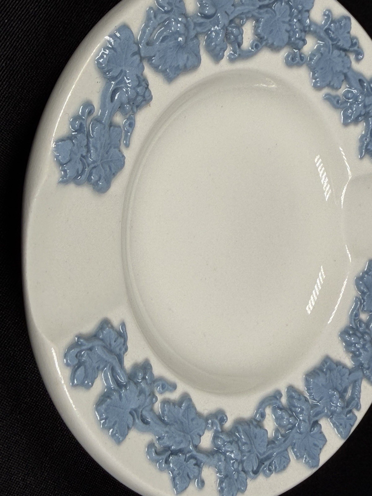 Wedgwood Queensware Lavender Blue on White Cream Cigar Ashtray Made in England