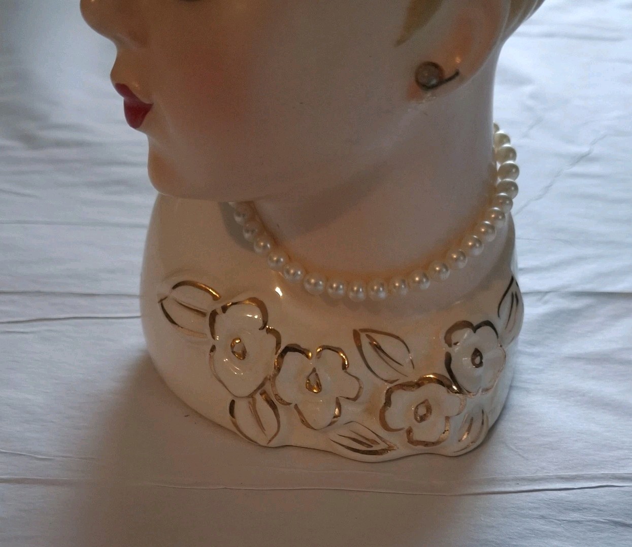 Rubens Lady Head Vase 501 Japan Braided Hair Sophisticated No EARRINGS 6 1/4″