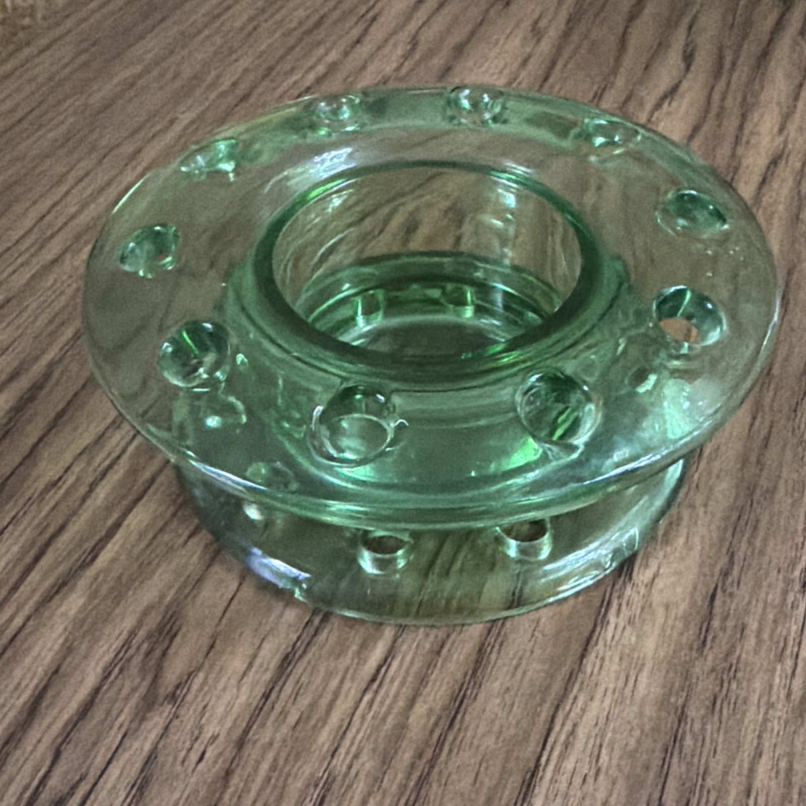 Vintage Uranium Glass Green Flower Frog 5.5” Has A Few Fine Cracks See Photos