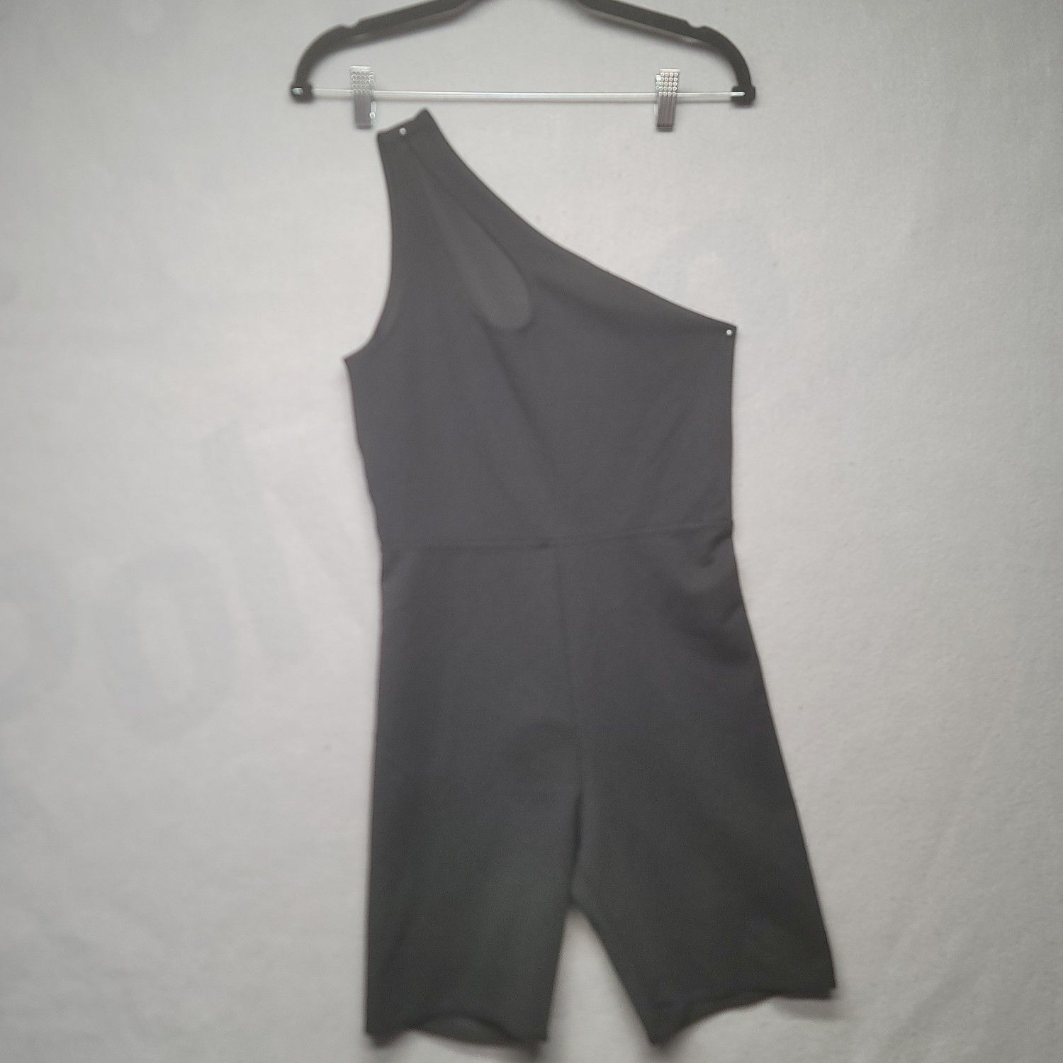 NWT H&M Womens Black One Shoulder Wide Strap Bodysuit Size Small