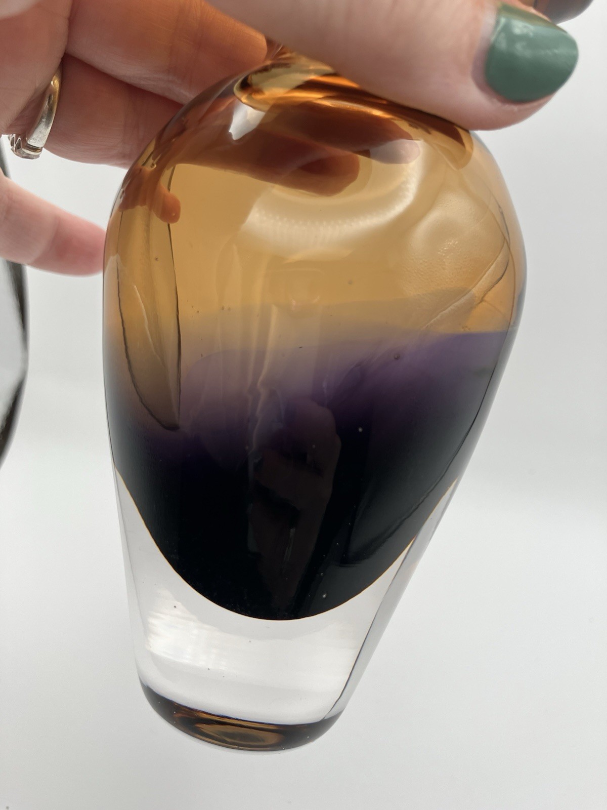 MCM Summerso Hand Blown Fine Art Small Glass Vase Amber Fades To Amethyst 5”