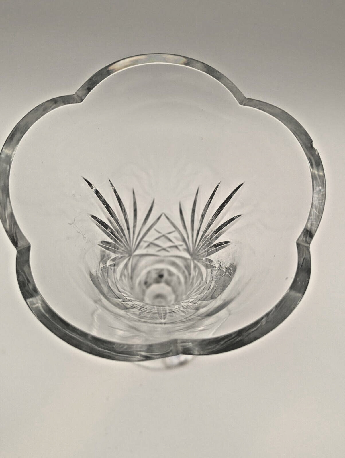 Rogaska Richmond Flower Vase Full Lead Crystal Hand Made in Yugoslavia