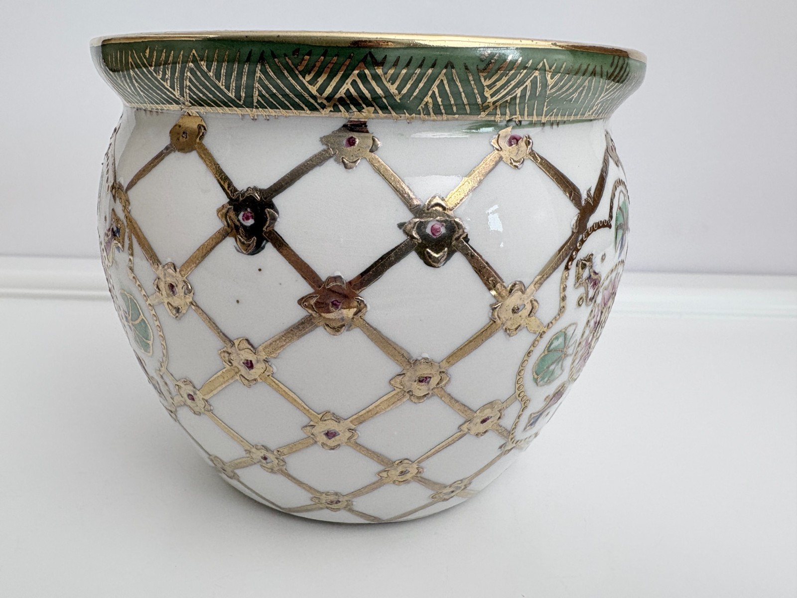 Lemax Ceramic Asian Inspired Planter / Vase 4 Inches Tall