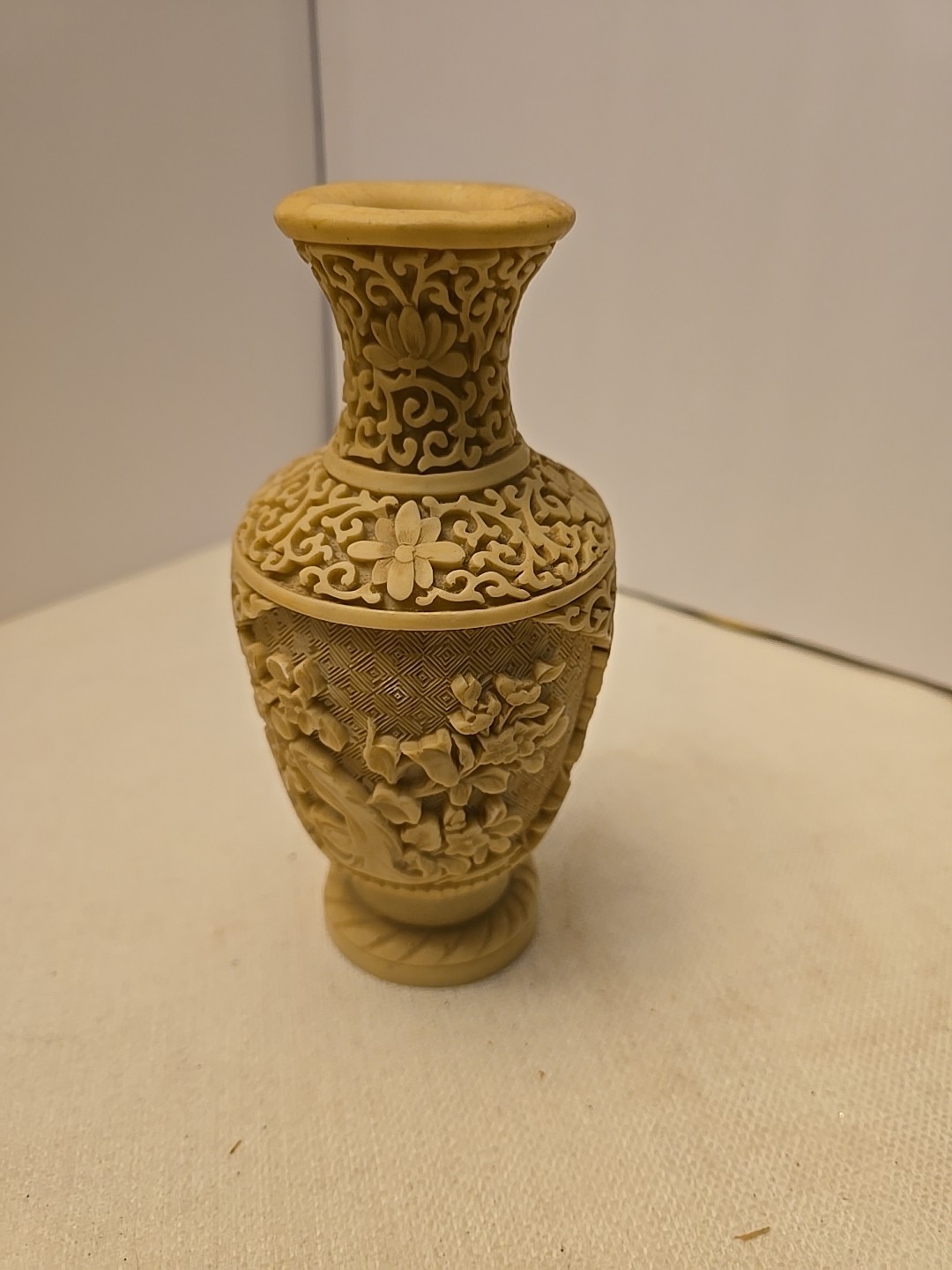 VTG 7″ Ornate Antique Norleans Faux Ivory aka French Ivory Handcarved Vase