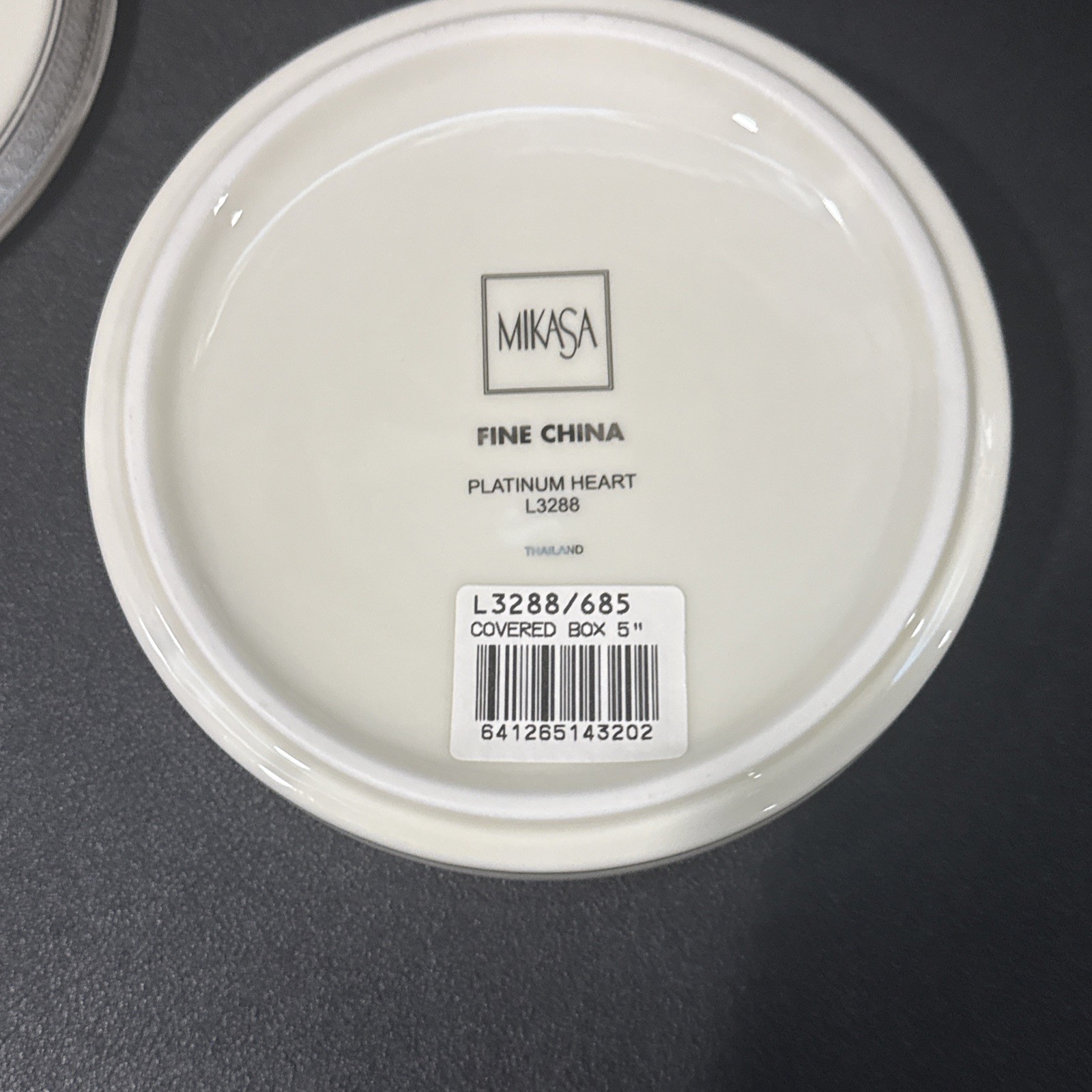 Mikasa Platinum Heart L 3288 Fine China Round Trinket/Jewelry Box 4”