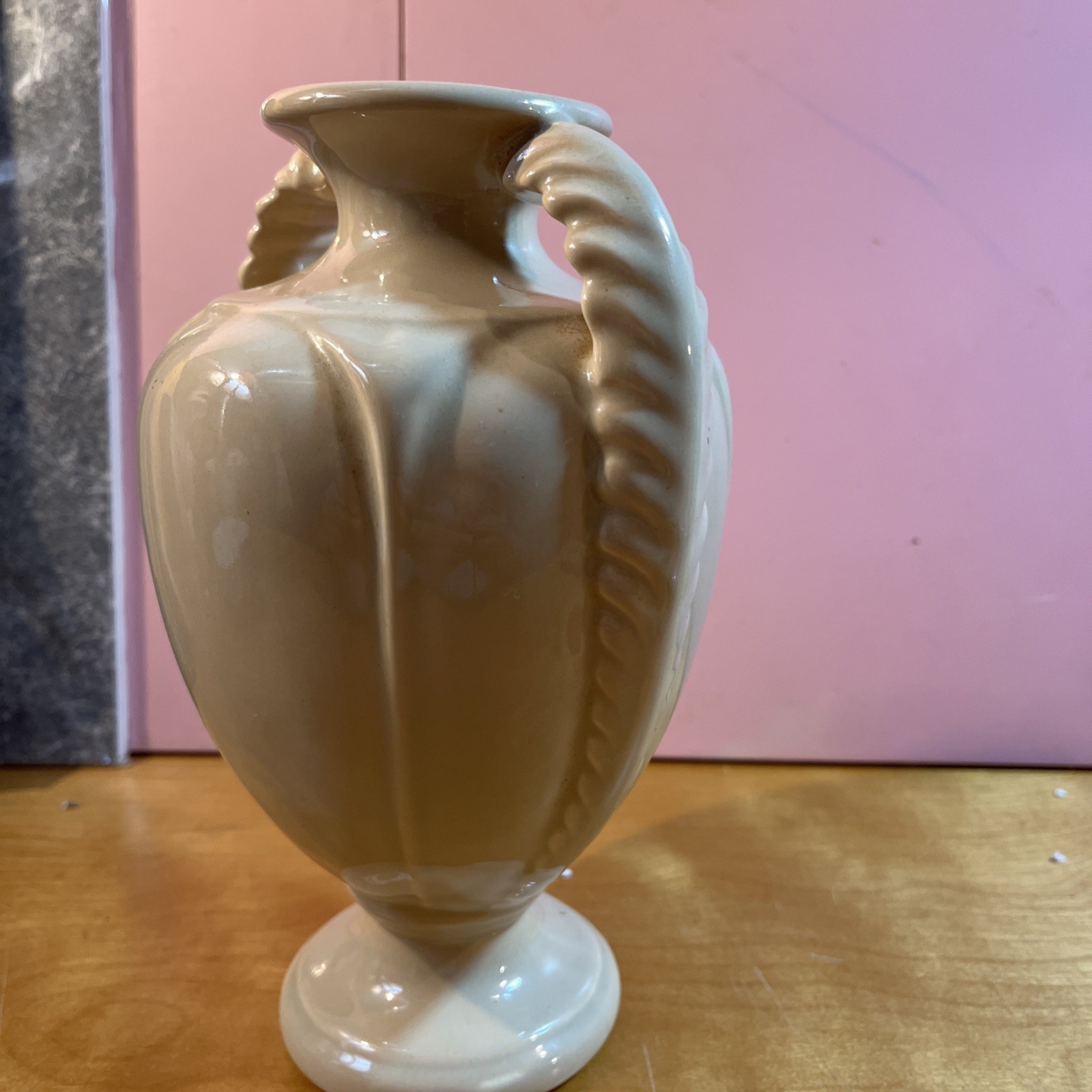 Vintage 9” M-C-M Pale Yellow POTTERY Urn VASE Decorative Handle Art Deco USA EUC