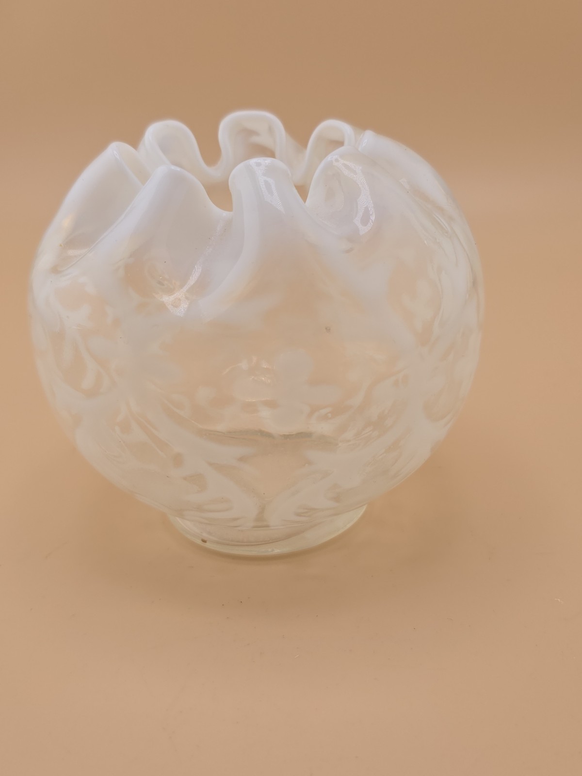 Antique Fenton Opalescent Glass Rose Bowl with Spanish Lace Pattern 4.5 inches