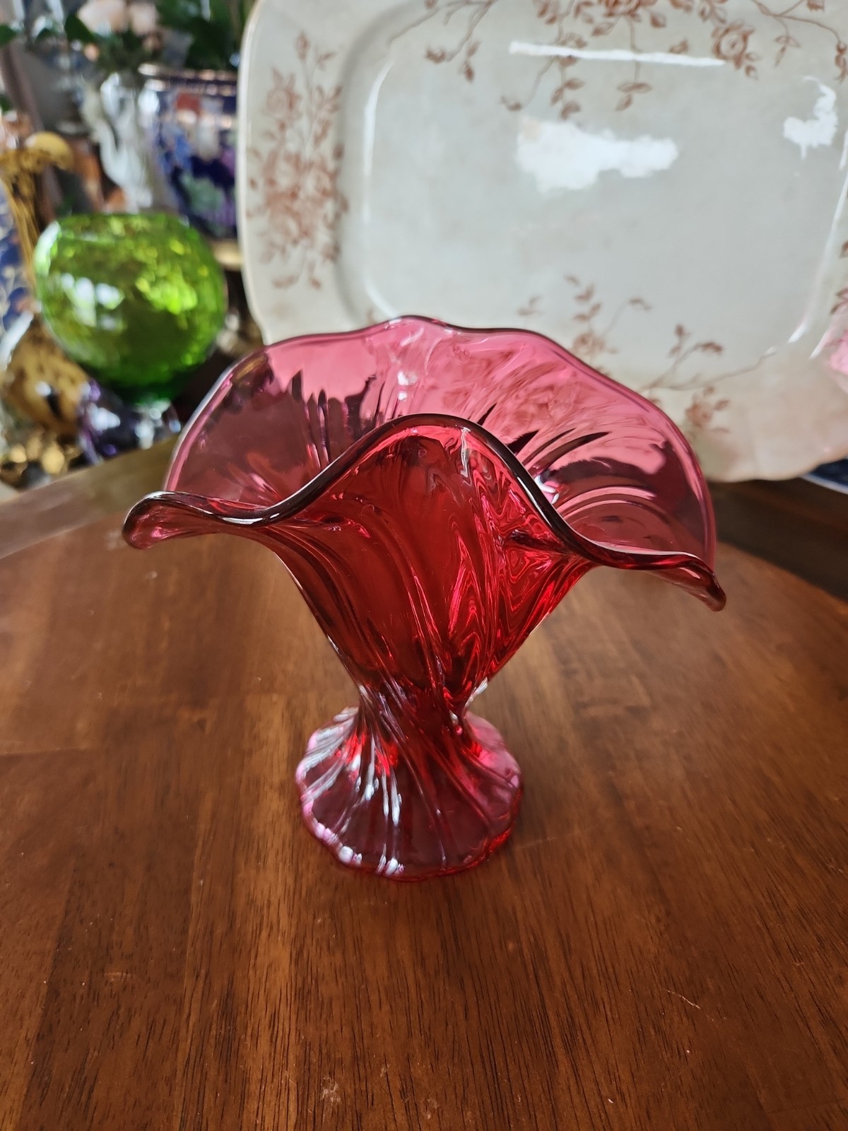 Fenton Red Art Glass Vase Hand Blown Ruffled Pattern 7″ Tall Decorative