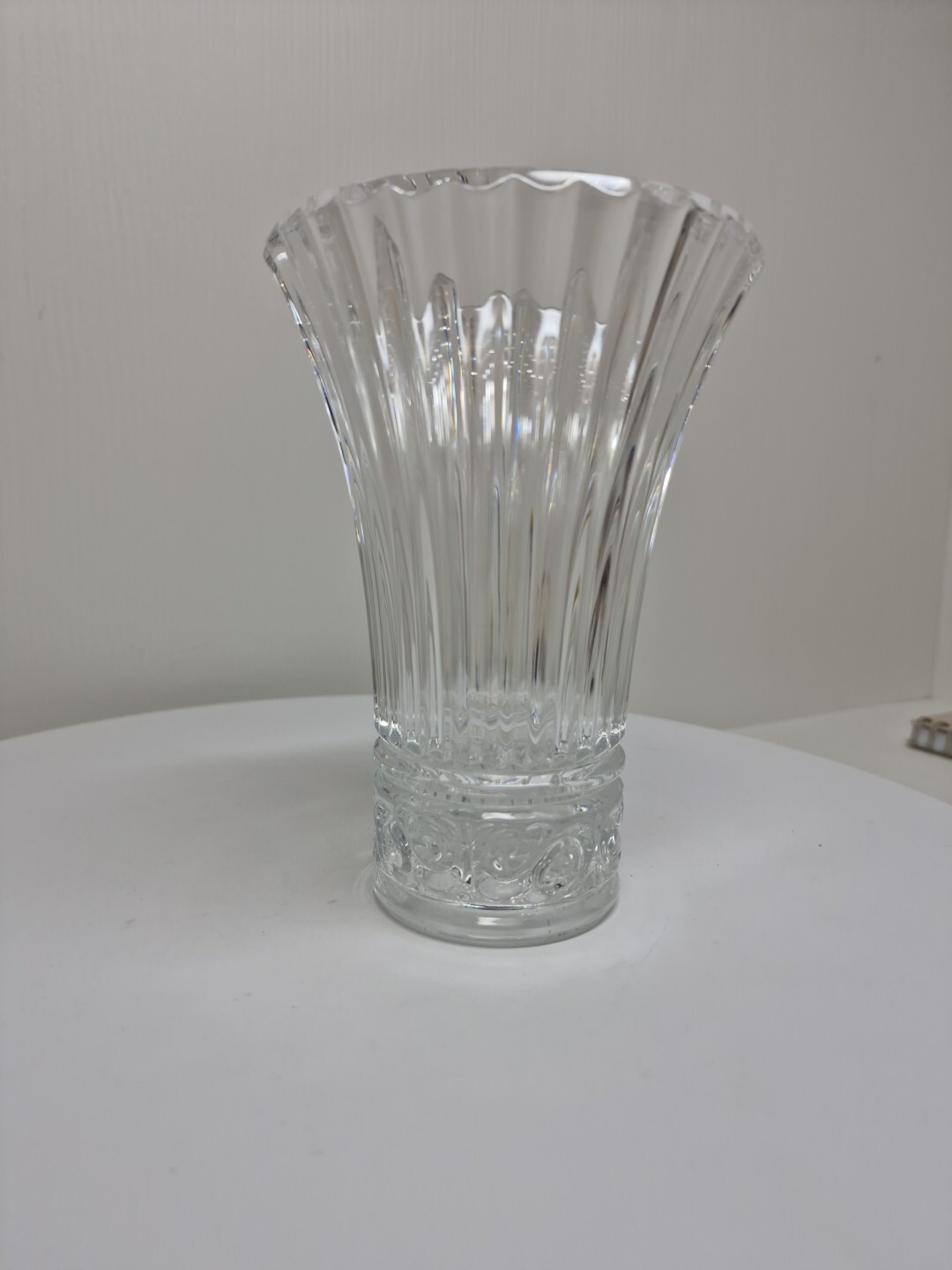 Vintage Cristal D’arques-Durand CARROUSEL 6.5″H Flower Vase Fluted D51