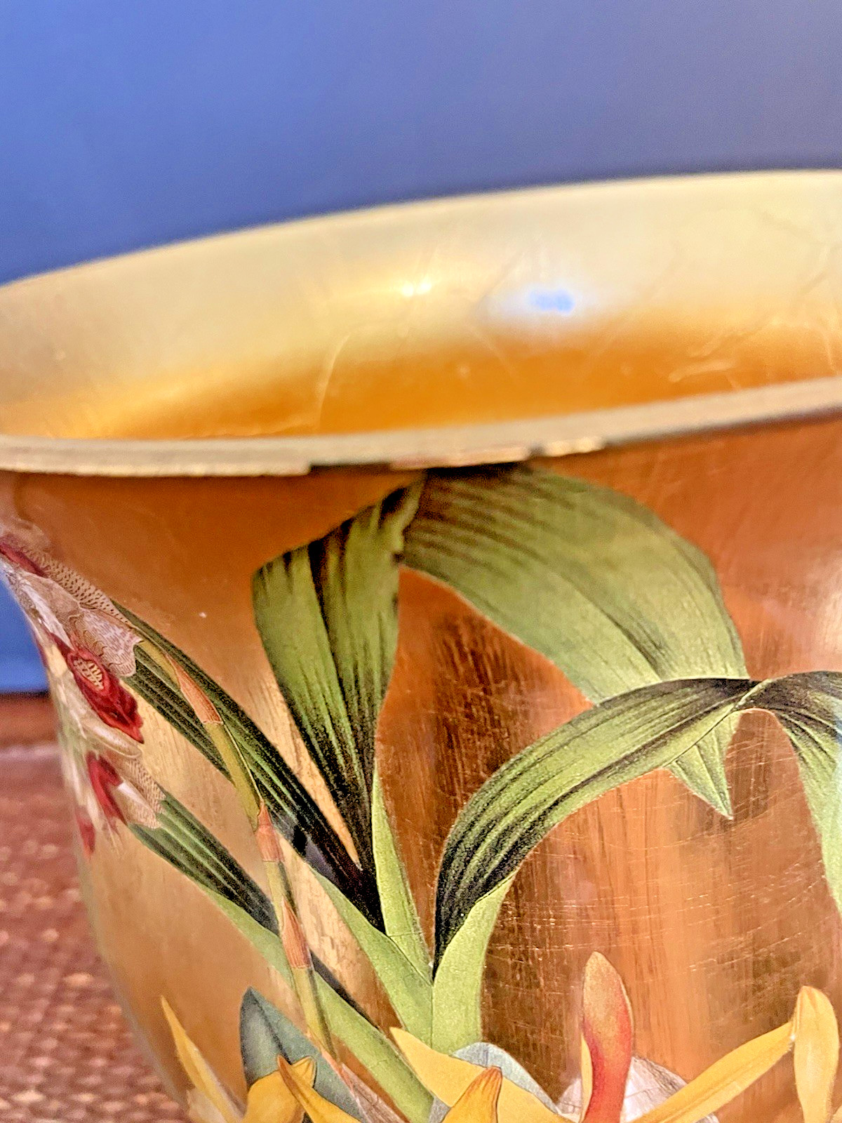 Scott Potter Glass Urn Vase Orchid Decoupage and Gilding under glass 9″ tall