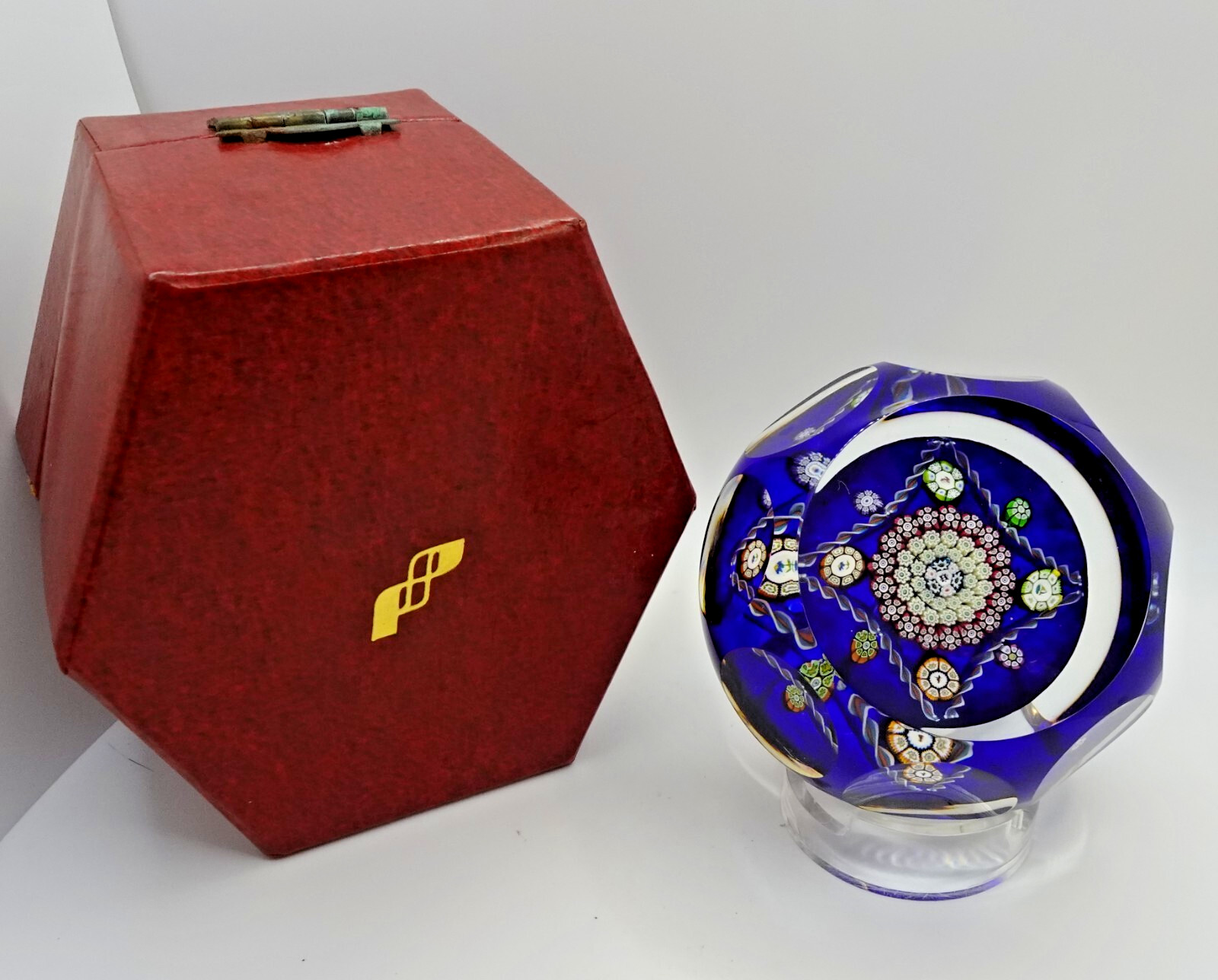 Perthshire 1979B Annual Ltd Ed Magnum Paperweight “Blue Silhouette” Millefiori