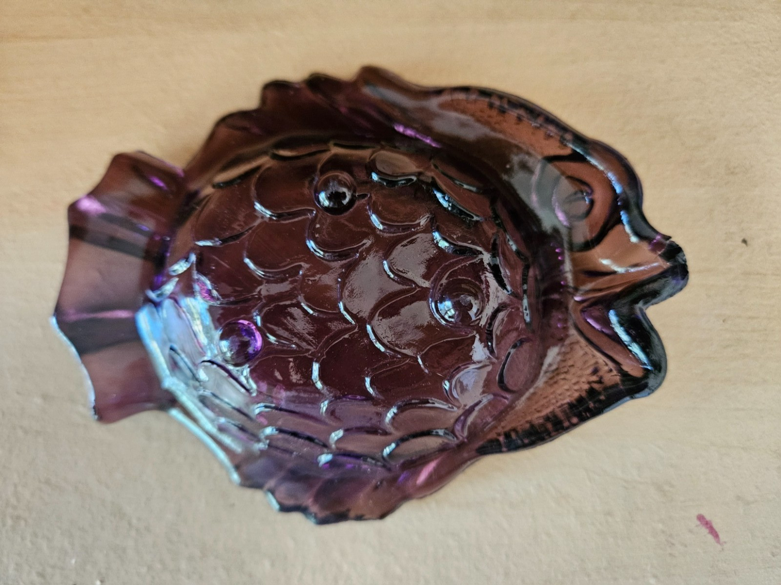 Glass Footed Fish Shaped Ashtray Dish Tray Purple 6 x 4 1/2 in. Candy Trinket