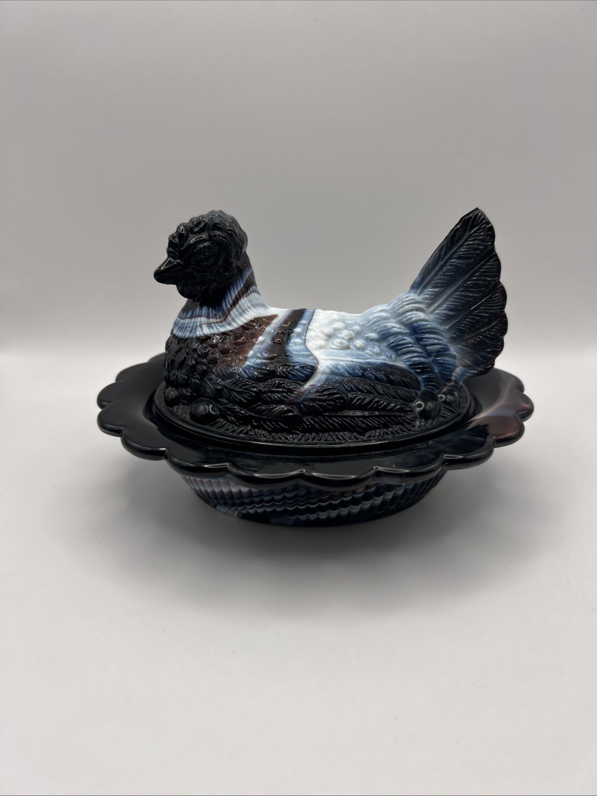 MOSSER RARE BLACK AMETHYST & WHITE MARBLE SLAG Vintage Art Glass Hen On Nest NEW