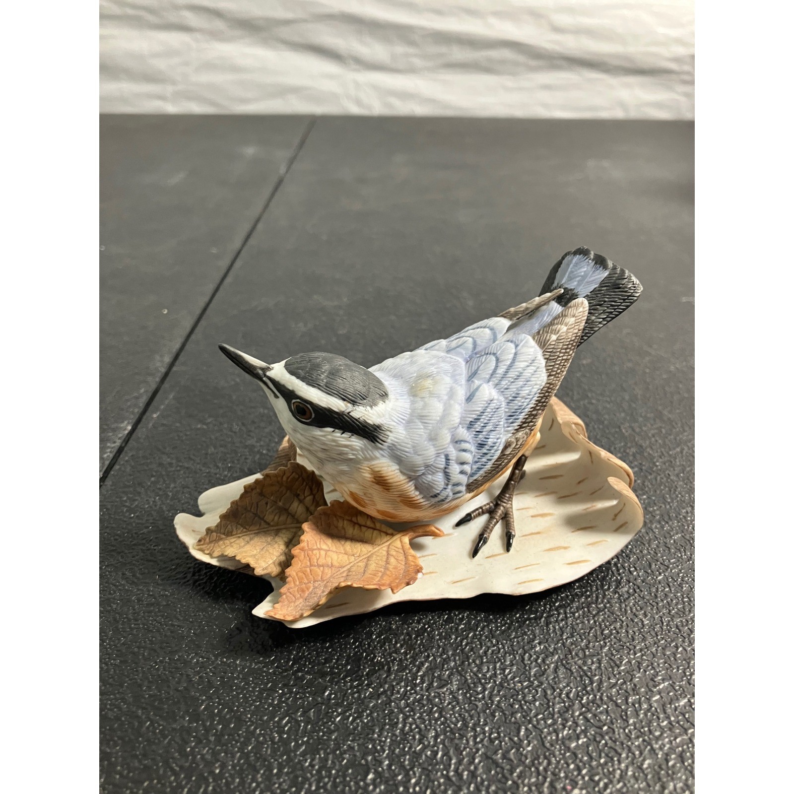 Lenox Red-breasted Nuthatch Fine Porcelain Figurine Garden Bird Collection