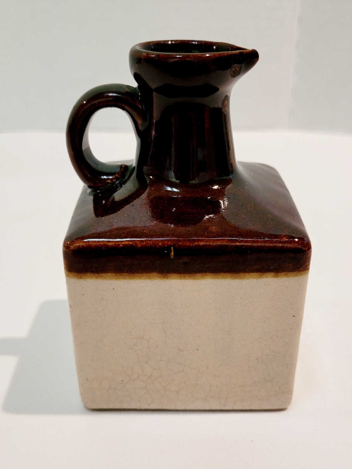 VTG BROWN/TAN STONEWARE POTTERY JUG-SMALL SQUARE 4 1/8″ HI–NO ID MARKS