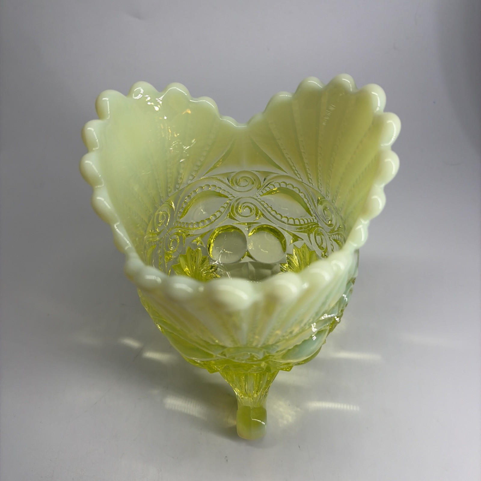 Mosser Eye Winker Footed Spooner Vase 6″ Vaseline Opalescent Uranium UV Glow