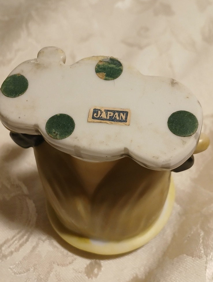 Vintage Umbrella Girl Headvase 1960s Plaid Japan No Umbrella
