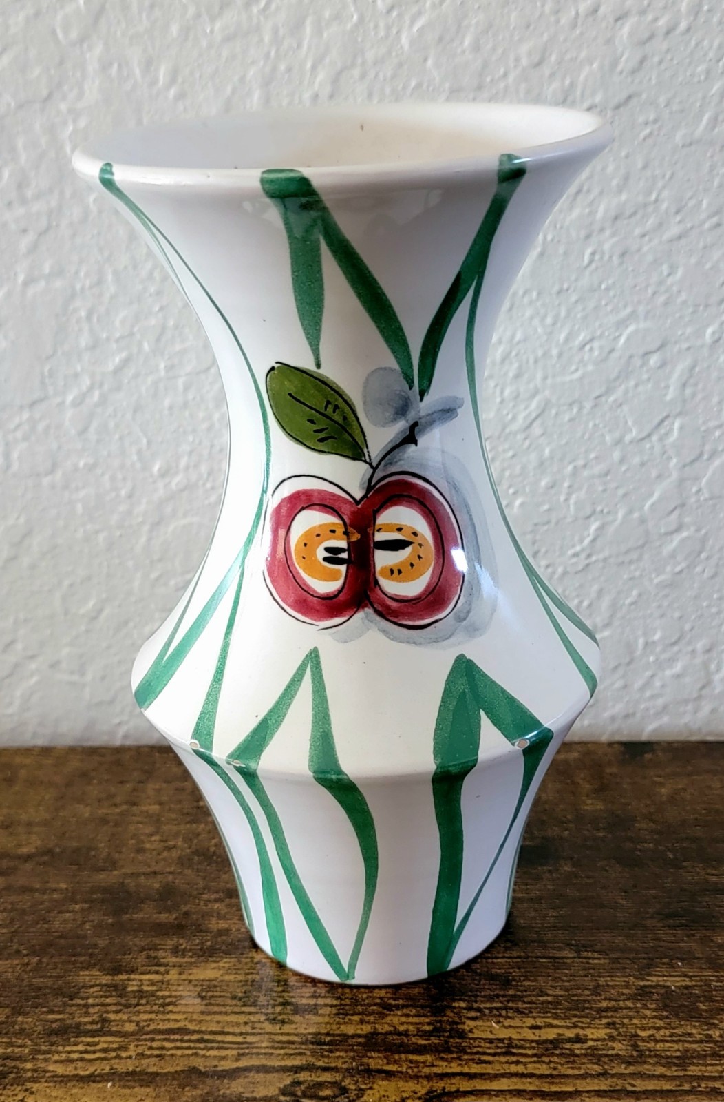 Italian Art Pottery Vase A 1393 Hand Painted Apple MCM Retro Hourglass Vintage