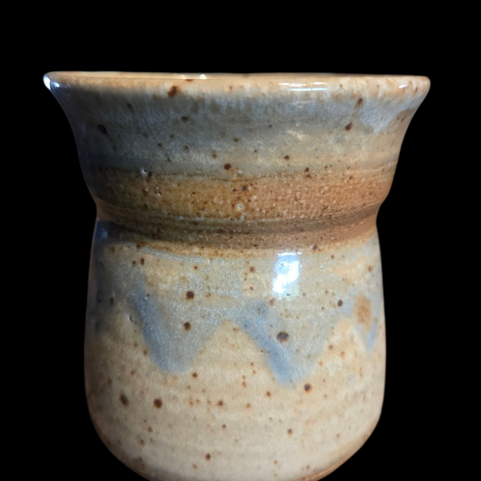 Studio Art Pottery Vase 3.5″ Planter Handleless 11oz Cup Tan Brown Blue Chevron