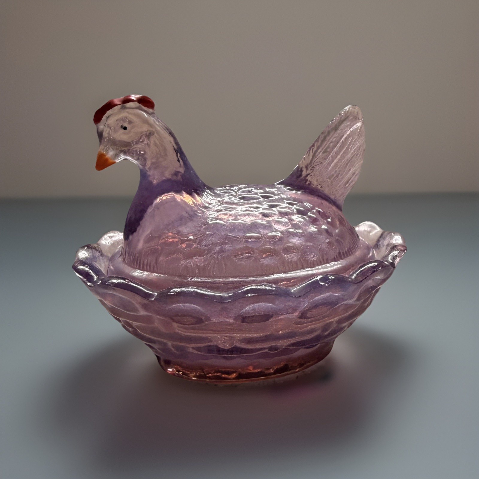 Boyd Slag Glass Chicken Hen Chick Salt on The NEST Purple Frost HP #154 12-6-96