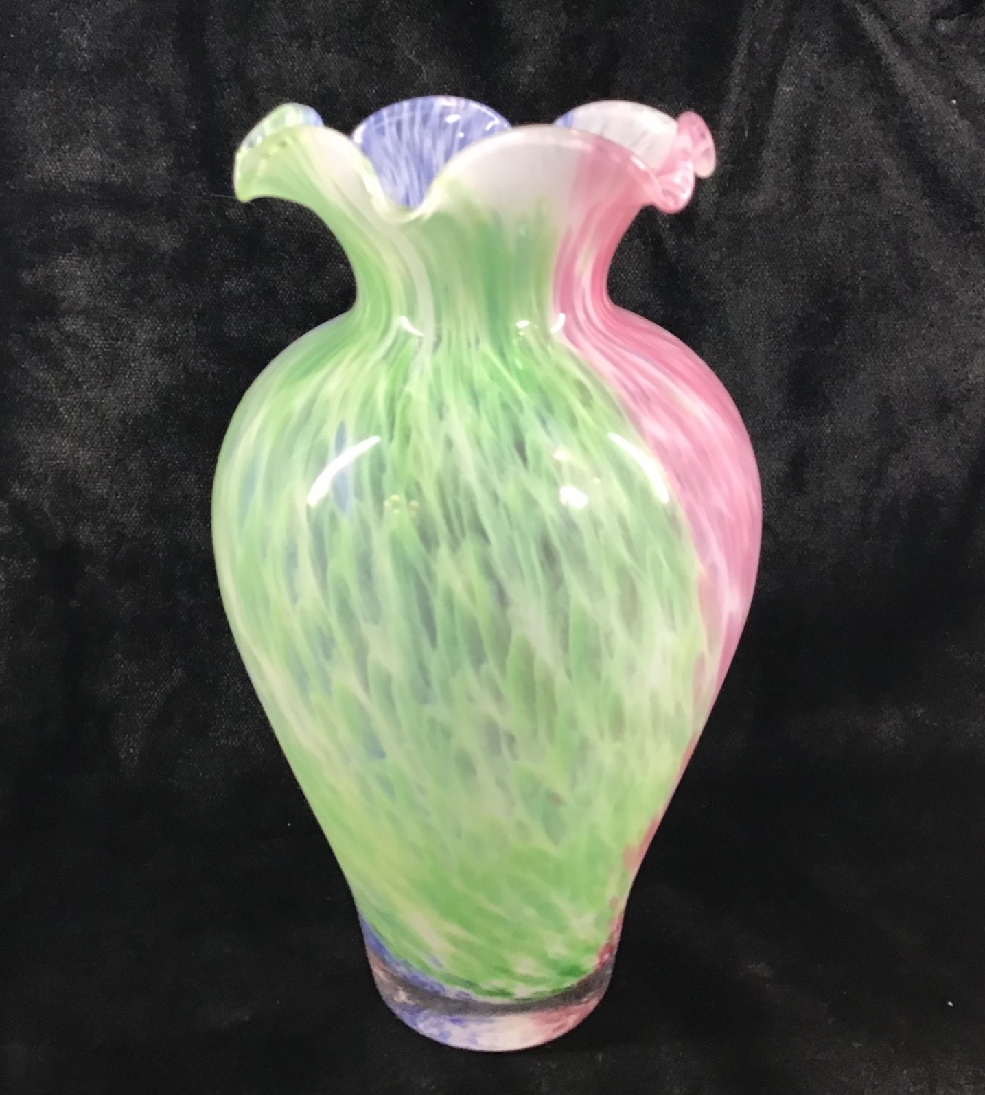 Vtg MURANO 8” Vase Pink Blue Green Speckled Swirl w/Ruffle Edge Made in Italy