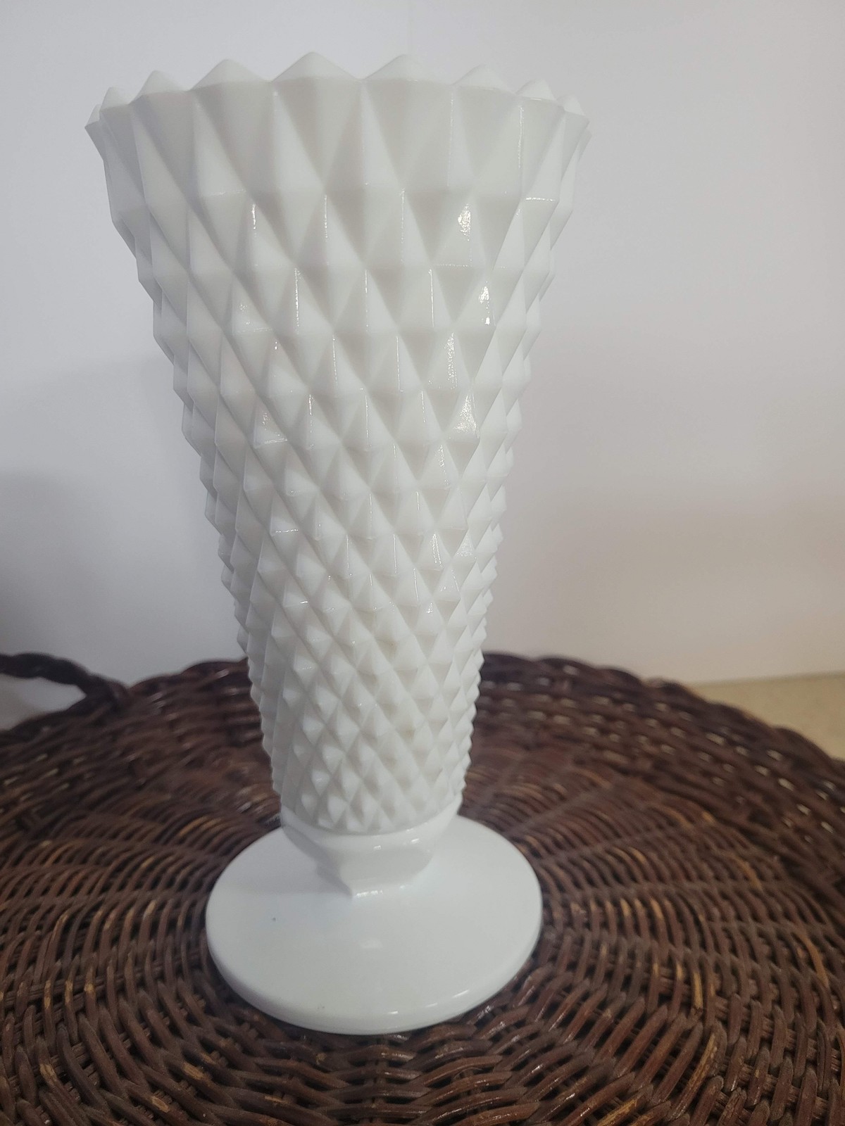 White Milk Glass Diamond Pedestal Vase Scalloped Rim Table Home Decor