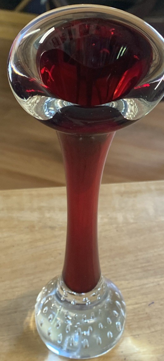 Aseda Vintage Scandinavian Art Glass Bud Vase Red/Clear Bubbles 8 Inches EUC