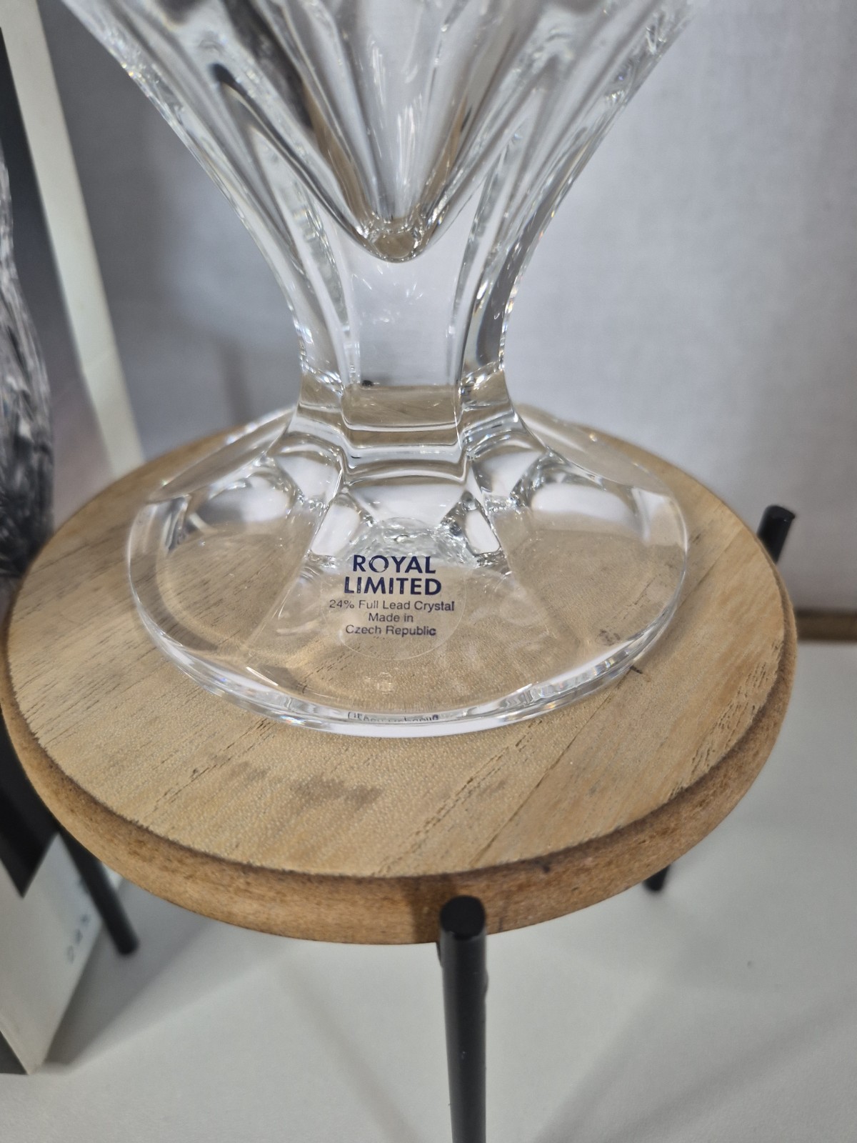 Royal Limited Crystal Tulip Vase in Box 8″ 24% Full Lead