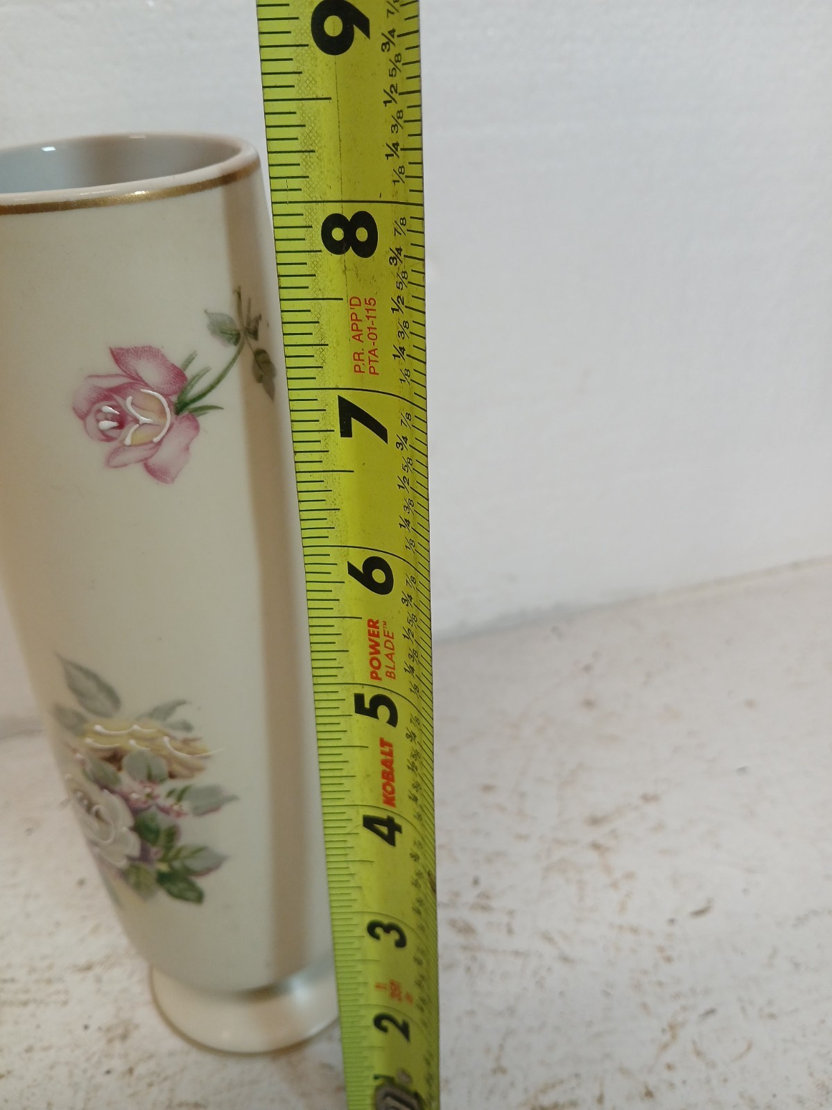 Vintage Norleans Floral Vase Japan ~ Roses Buds Gold Accents 8”