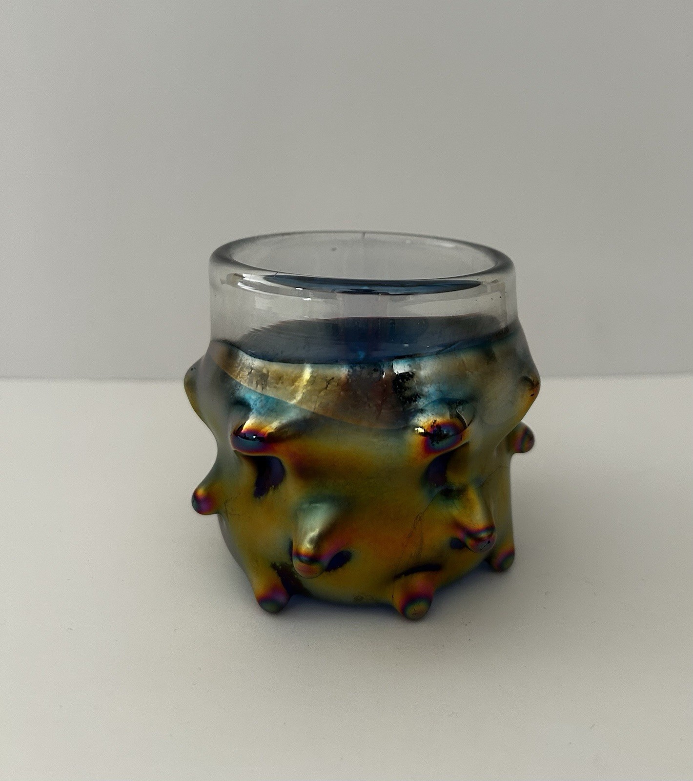 Magic Sands Iridescent Art Glass Vase Cup Candle Holder 8oz 3.5″ h Collectible