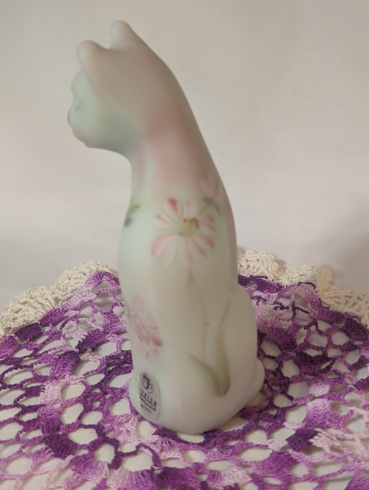 Vintage 2001 Fenton Lotus Mist Burmese 5″Cat Limited Edition 1502 of 4750 Signed