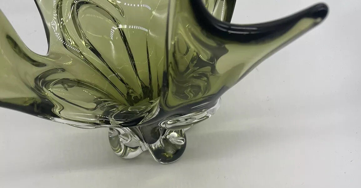 VTG CHALET Lorraine SPLASH 8 Point Olive Green to Clear Art Glass Large Vase
