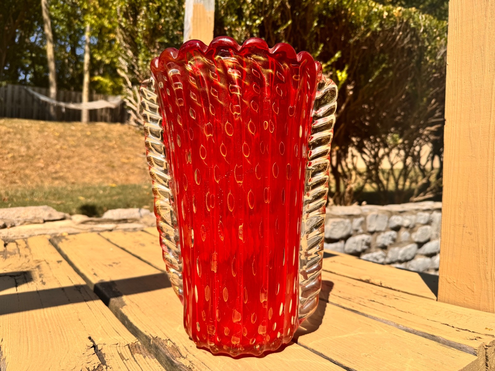 Barovier & Toso Murano Art Glass Vase Red Bullicante Gold Flecks 14″ Unsigned