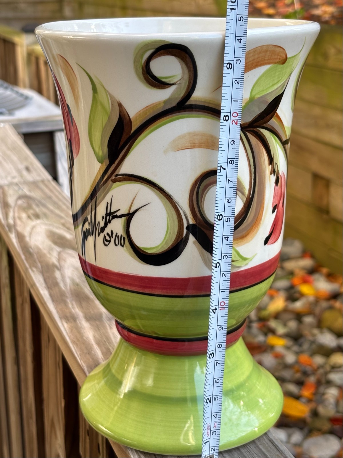 Gail Pittman Honeysuckle Signed Hand-painted Ceramic Pottery 9.5″ Vase (2000)