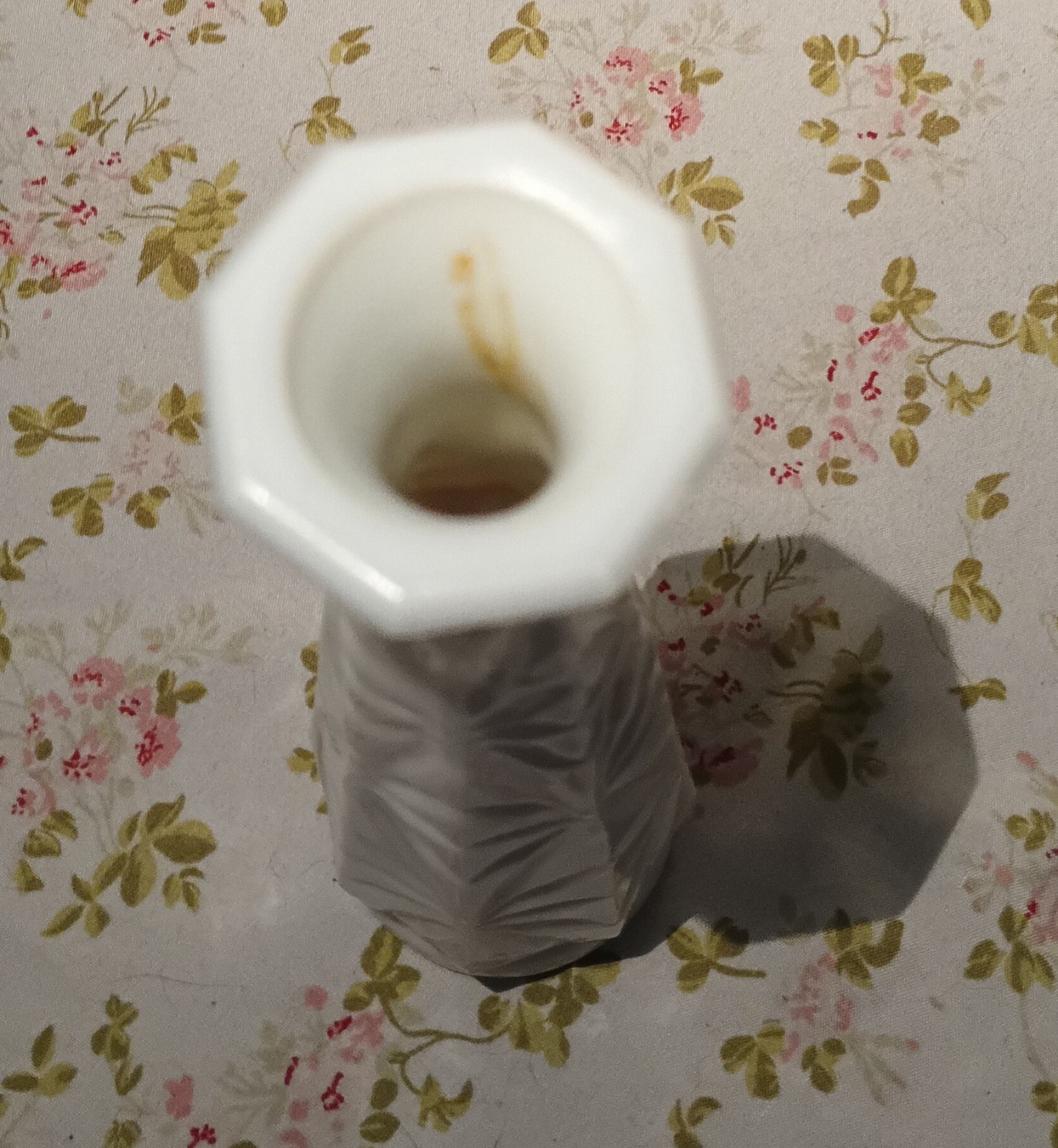 Hoosier Glass Vase 9″ White Milk Glass Starburst Design Flower Bud Vintage MCM
