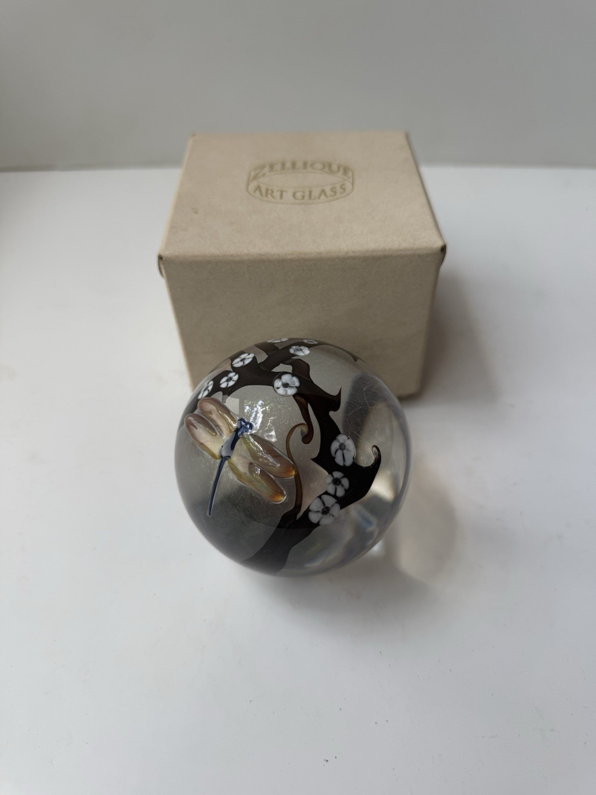 Zellique Studio Art Glass Dragonfly Paperweight Signed Vintage White Flowers