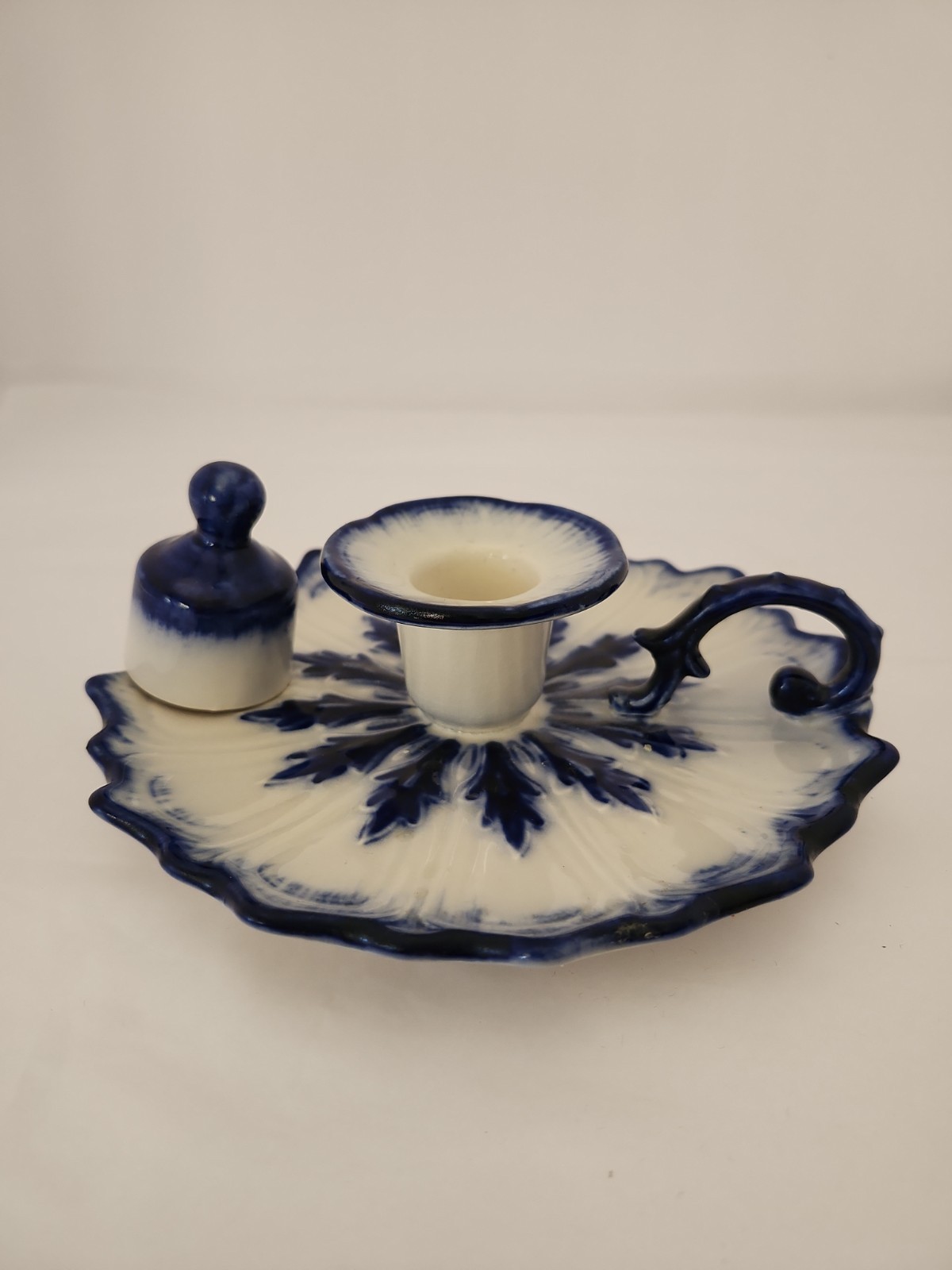 Staffordshire Blakeney Blue & White Victoria Chamber Candle Holder W/ Snuffer