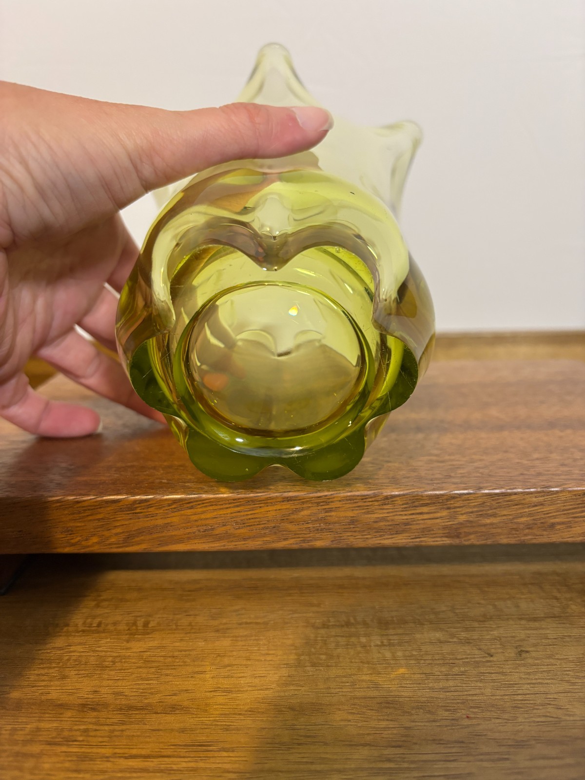 Tiffin Franciscan Canterbury Greenbriar Olive Green Ruffle Edge 8.5″H Glass Vase