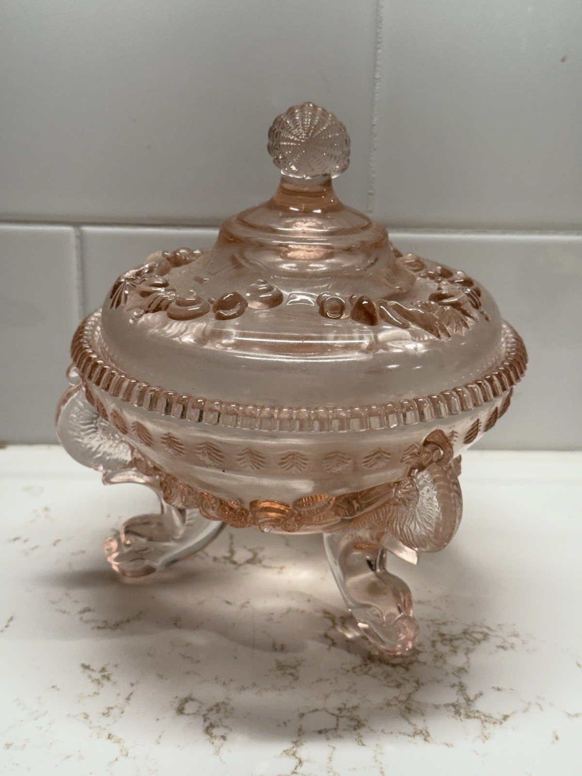Westmoreland Glass PINK Argonaut Shell Lidded Fish Footed Candy Seashell Dish