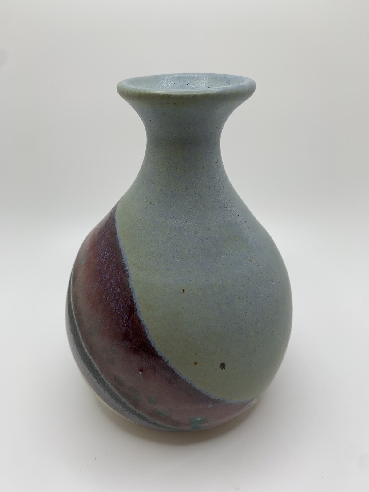 HANDMADE STONEWARE POTTERY VASE 4.75 INCHES TALL SIGNED CASHY
