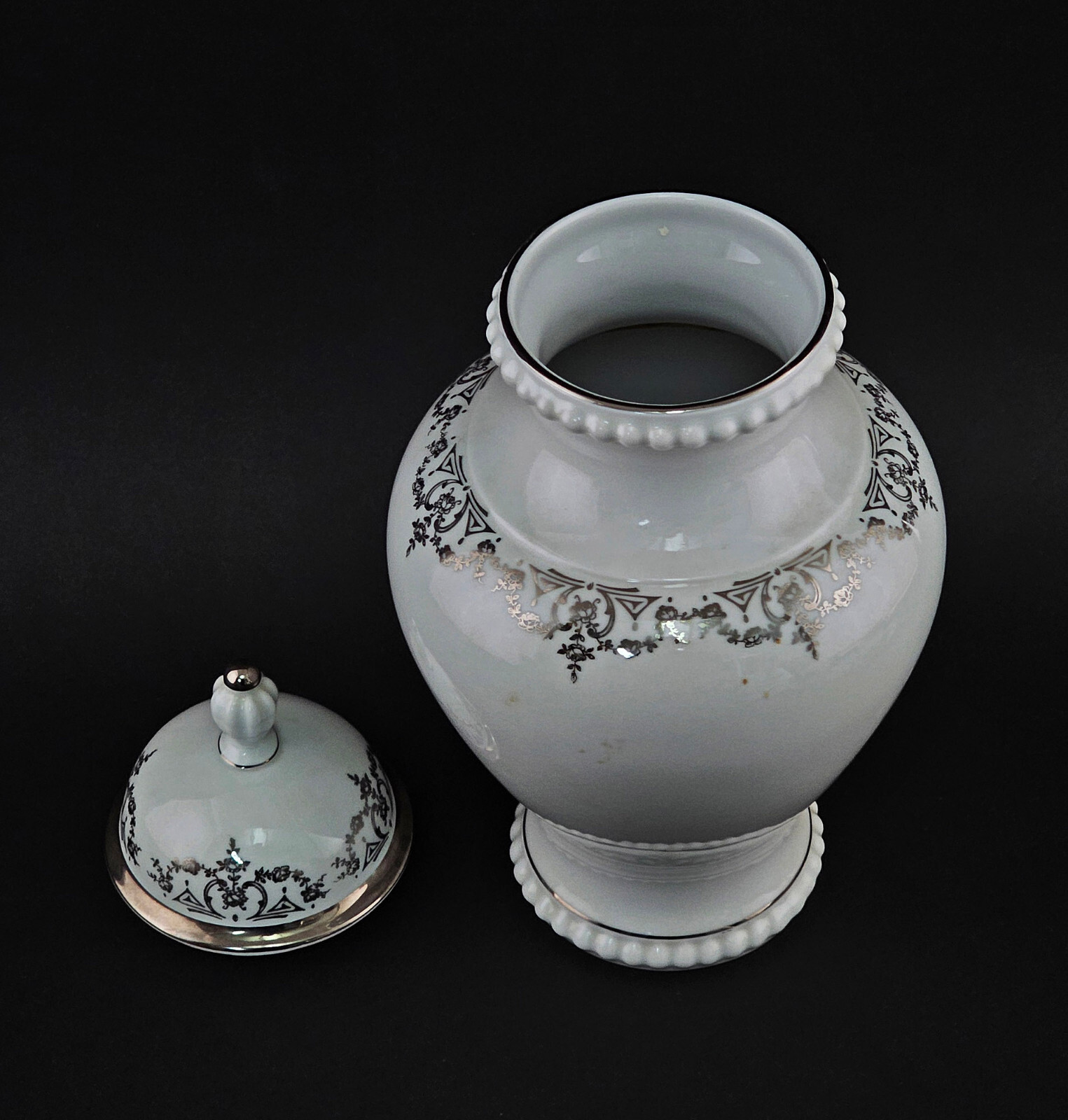 A-9240338 Silver Wedding Porcelain Vase Lid Vase Antique H33cm