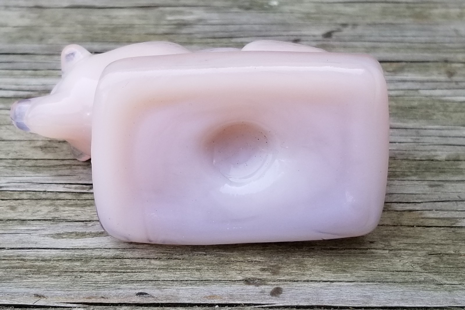 Boyd Art Glass Suee the Pig Rosie Pink Pretty Glass Figurine Vintage 3″x2″