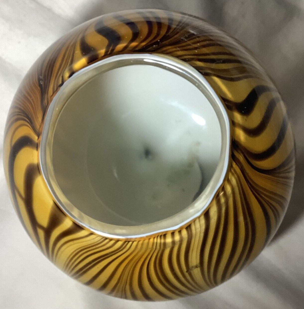 Art Glass Heavy Thick Glass Tiger Striped 4.5″ Round Vase Bowl