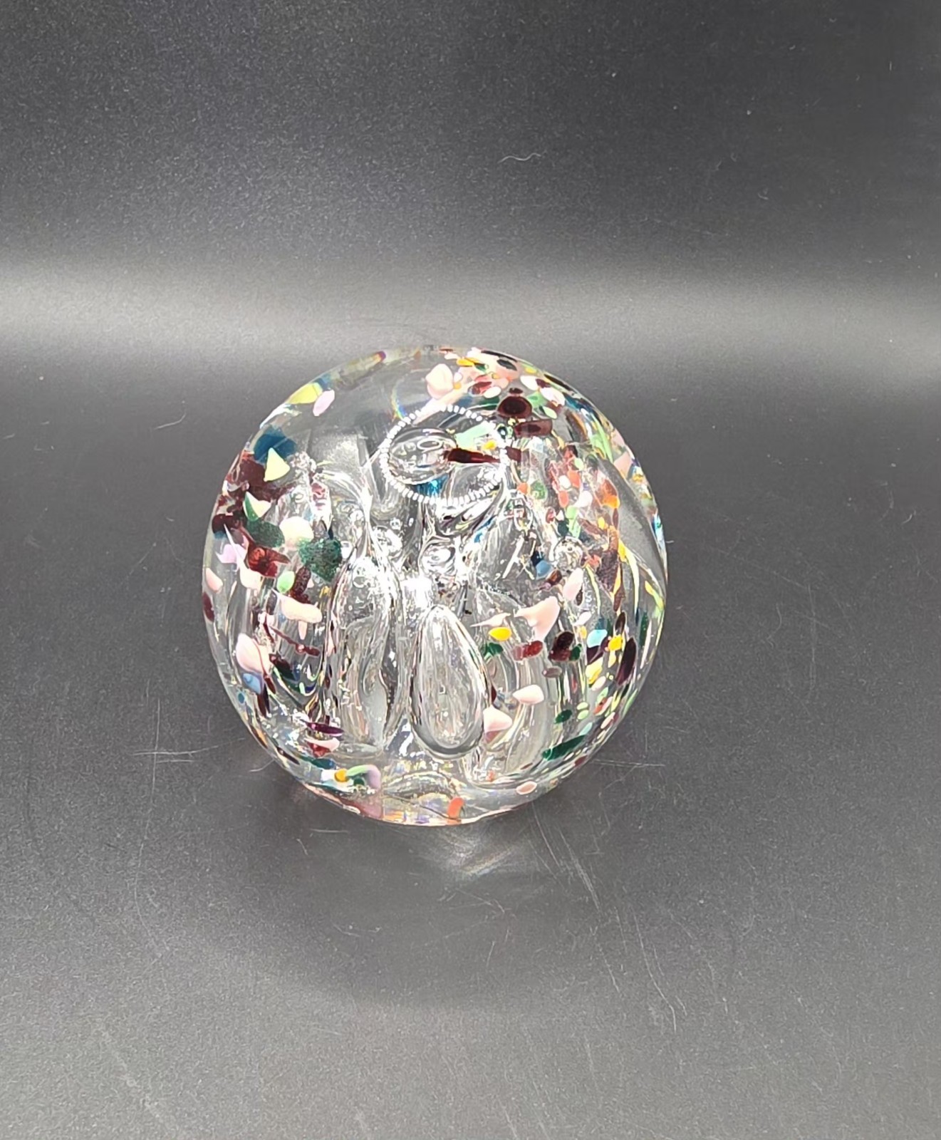 UNIQUE ARTIST SIGNED KARG ABSTRACT STUDIO ART GLASS PAPERWEIGHT Colorful Beauty