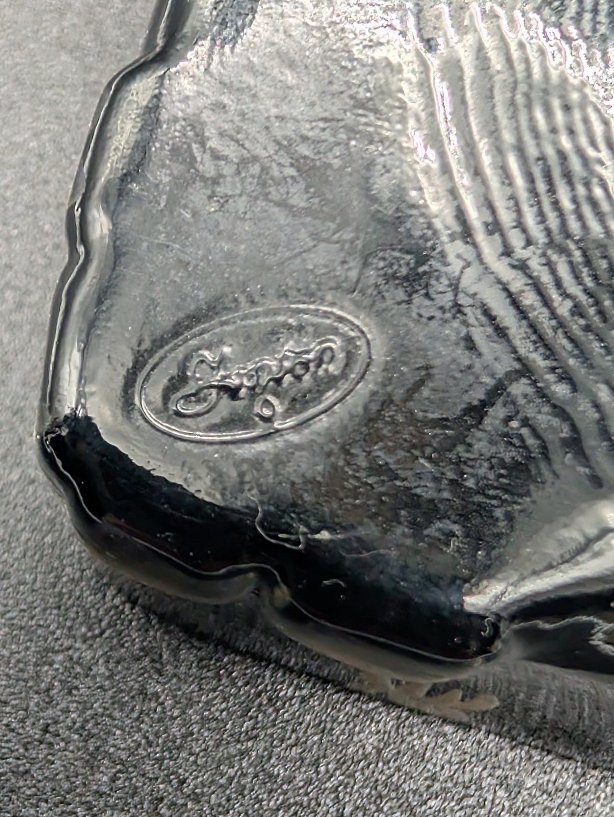 Fenton Elephant Trinket Box BLACK Glass Floral Signed A. Farley CHIPS – 2005