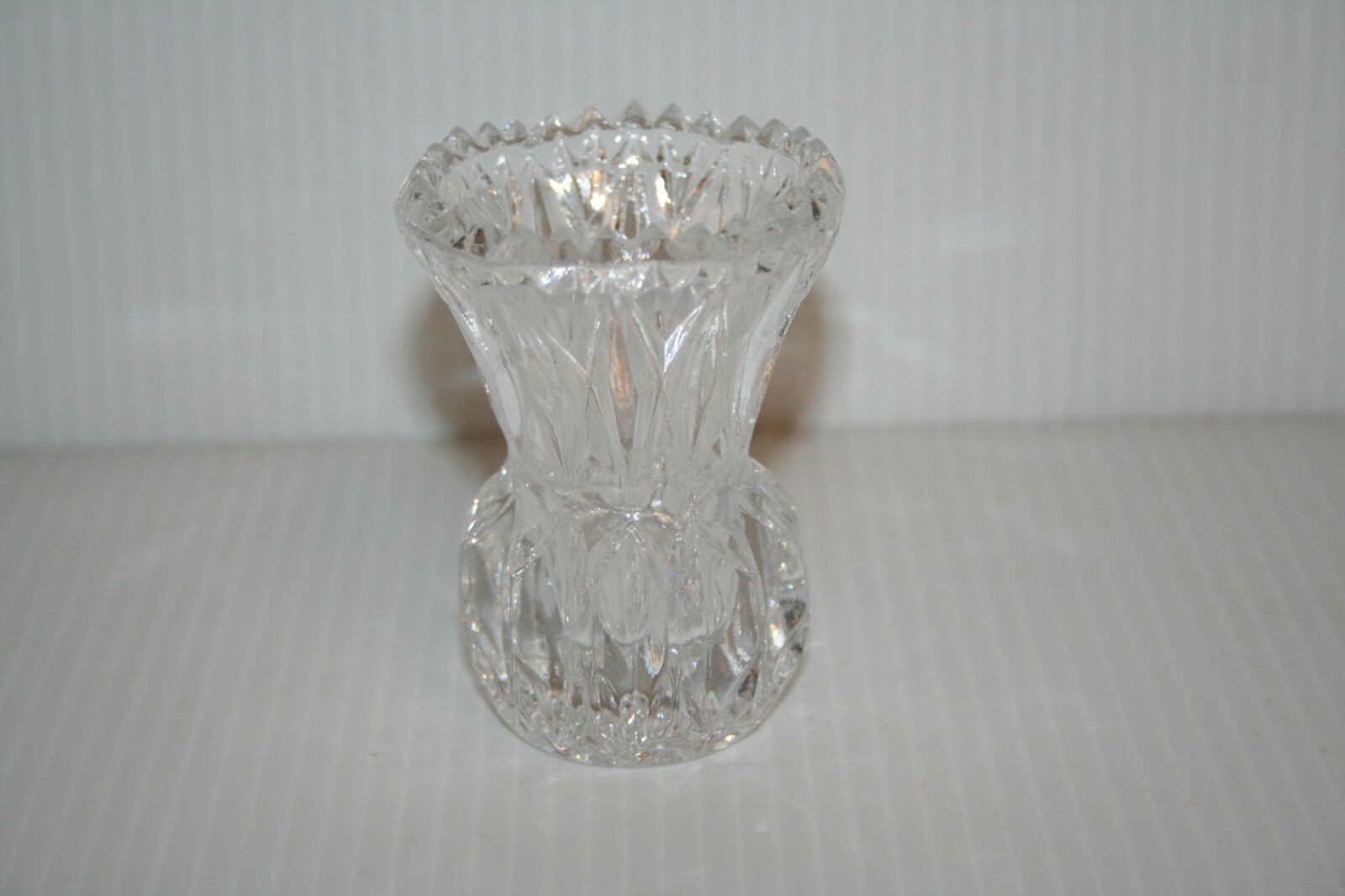 Clear Cut Lead Crystal Toothpick Holder Bud Vase Diamond Style Sawtooth 3″ Tall
