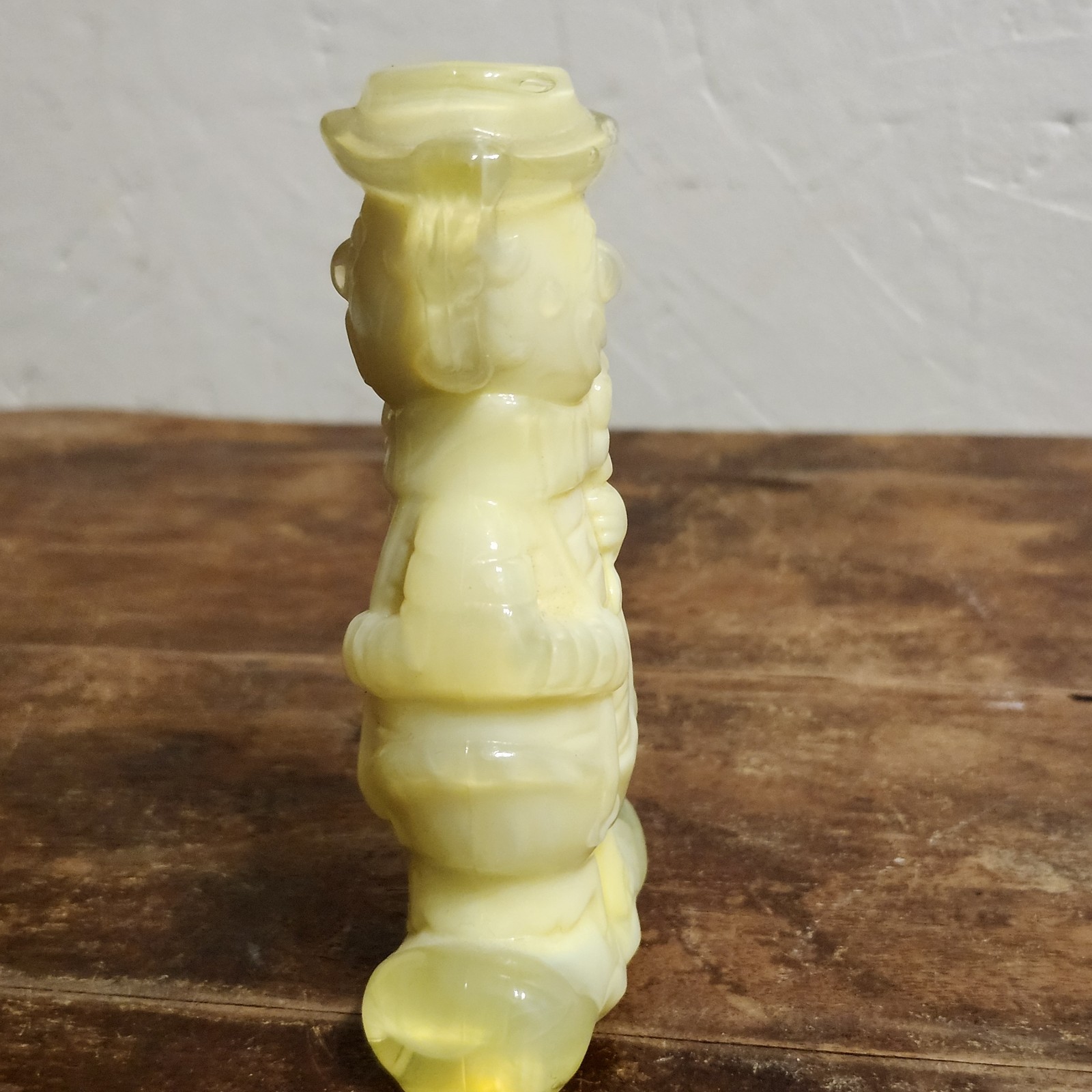 Boyd Glass Virgil Two Faced Happy Sad Clown Yellow Custard Slag Glass UV Glows