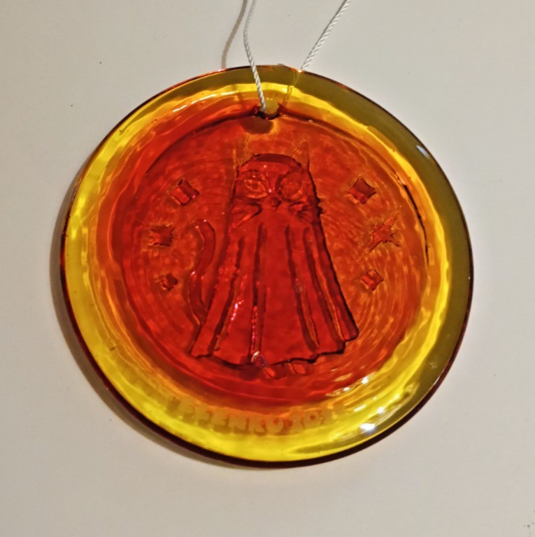 Blenko Glass 2025 Ghost Kitty Halloween Suncatcher Tangerine 3 3/4″