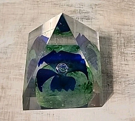 Vintage glass Pyramid sphere Paperweight Cobalt Blue Flower Controlled Bubble